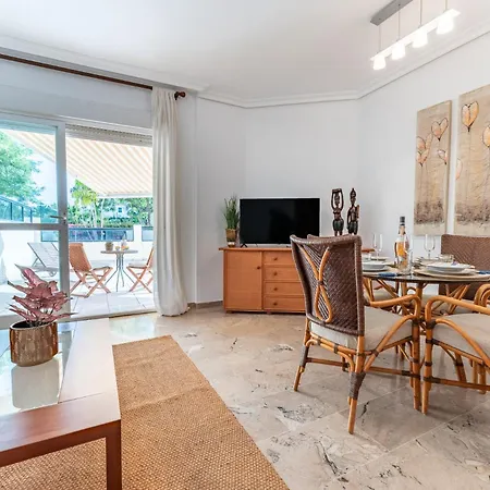 Malagasuite Terrace&pool Playamar *