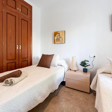 Malagasuite Terrace&pool Playamar