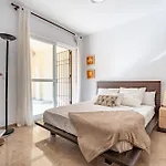Malagasuite Terrace&pool Playamar Daire Torremolinos