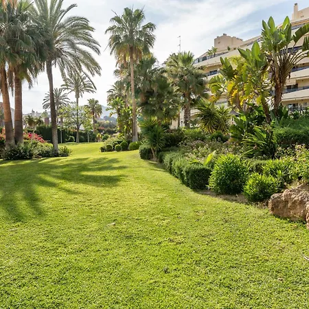 Malagasuite Terrace&pool Playamar Daire *